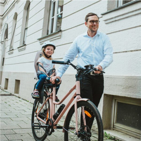 Urban Iki Rear Child Seat Frame Mounting - Image 2