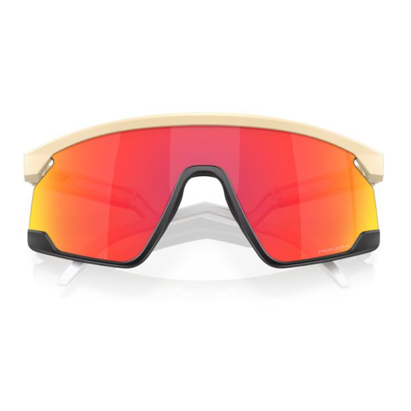 Oakley Sunglasses Unisex Bxtr With Matte Desert Tan Frame And Prizm Ruby Lenses - Image 5