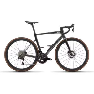 BMC Teammachine SLR 01 FOUR in Gold Glitter Carbon, drive-side profile showing the Shimano Dura-Ace Di2 groupset with 4iiii power meter, CR 40 SL carbon wheels and Aerocore frame