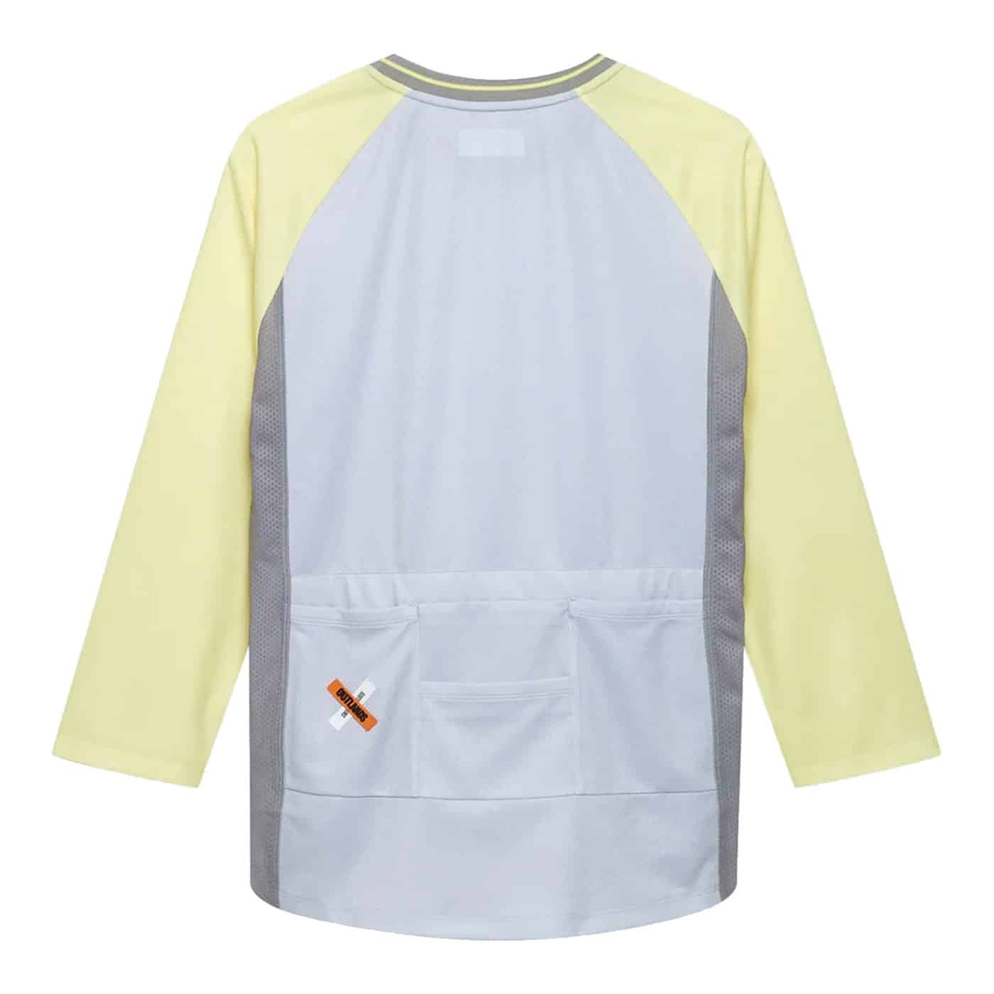Back of the Cafe du Cycliste Barbara V2 jersey showing the reinforced three-pocket structure