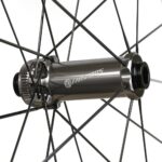Close-up of the Farsports CH01F front hub with centre lock disc mount on the EVO C4 wheelset