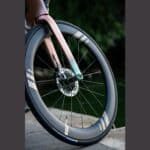 Detail of the Farsports EVO C4 hooked tubeless-ready rim profile and centre lock disc rotor