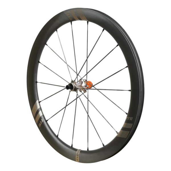 Farsports EVO S5 carbon rear wheel with 2:1 lacing and the orange Shimano HG freehub body