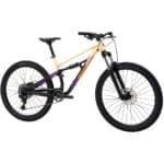 Front three-quarter view of the Polygon Siskiu D5 mountain bike showing the SR Suntour XCM32 120 mm fork and modern trail geometry