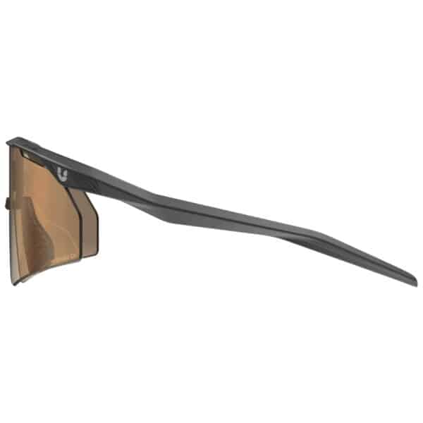 uvex ultimate pace ultra V CV photochromic sports glasses, black matt frame with variomatic colorvision mirror red lens, side view showing the temple arm and rubberised tip
