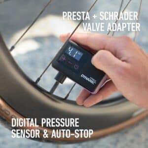 Dynamic Turblo inflating a Presta valve, with digital pressure sensor and auto-stop