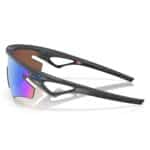 Oakley Sphaera Slash Matte Carbon, side profile of the frame and arm with earsock