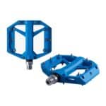 Pair of Shimano PD-GR400 flat pedals in blue, three-quarter view