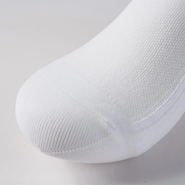 Close-up of the heel on the white UKE LingJun sock